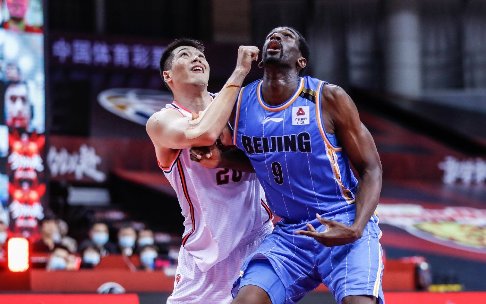 多米体育app-弱队和强队之间的比赛,结果往往不言而喻