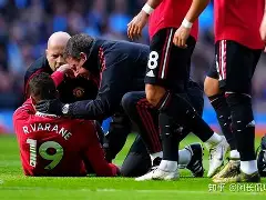 曼联连续四场胜利追平切尔西争夺前四冠